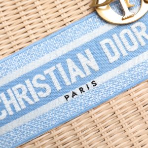 LADY 24 BASKET BAG IN BLUE OBLIQUE JACQUARD MIX BEIGE WICKER