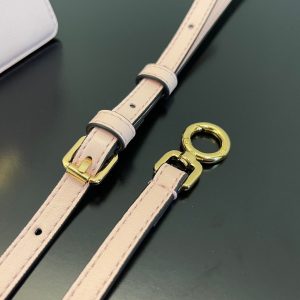 FendiI PEEKABOO ISEEU MICRO 12 BAG IN LIGHT PINK CALFSKIN WITH GOLD HARDWARE