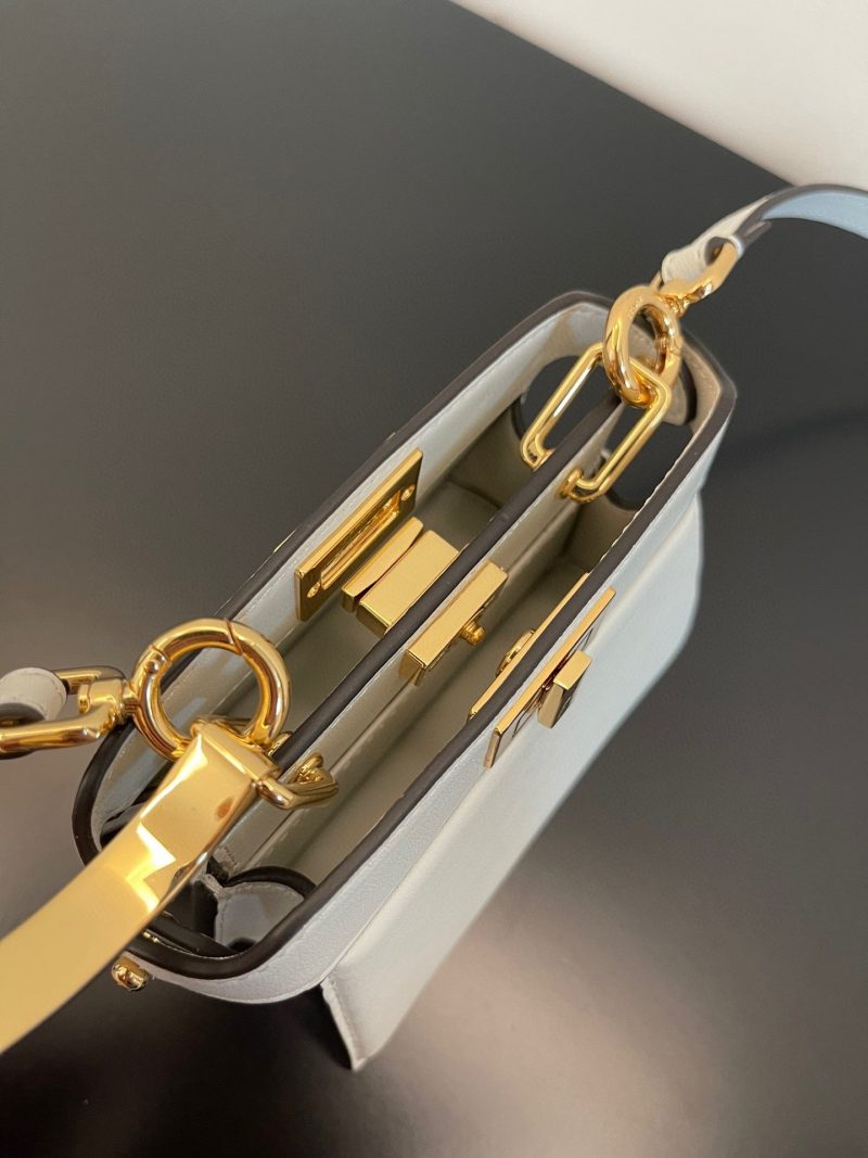 FendiI PEEKABOO ISEEU MICRO 12 BAG IN WHITE CALFSKIN WITH GOLD HARDWARE