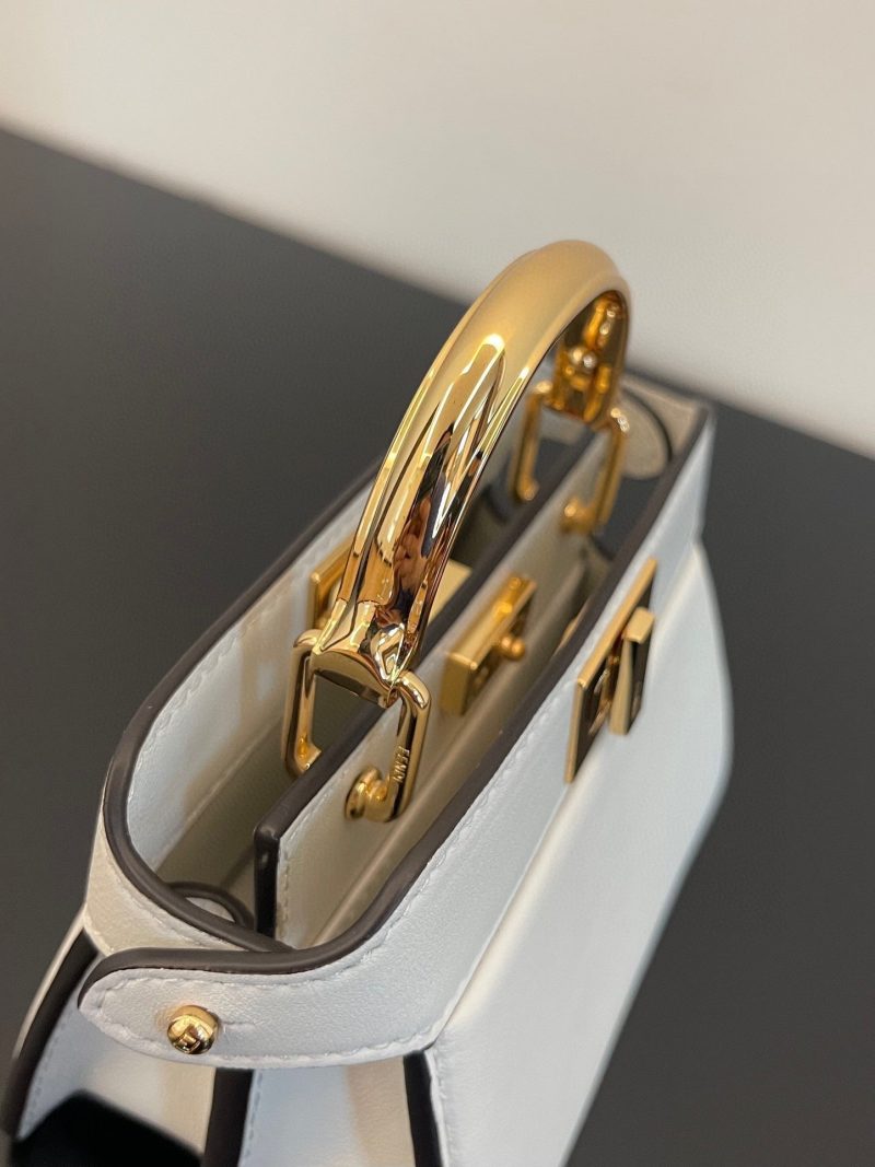 FendiI PEEKABOO ISEEU MICRO 12 BAG IN WHITE CALFSKIN WITH GOLD HARDWARE