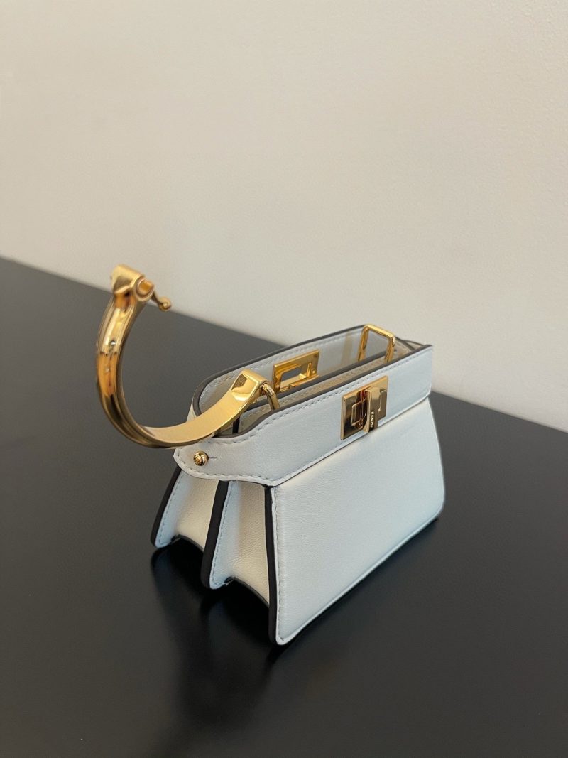 FendiI PEEKABOO ISEEU MICRO 12 BAG IN WHITE CALFSKIN WITH GOLD HARDWARE