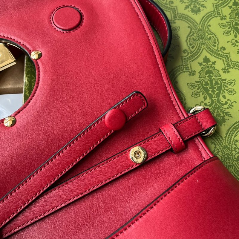 20220617_i1655445099_2188_7_jpg BLONDIE SHOULDER BAG 28 IN RED LAMBSKIN GOLD HARDWARE