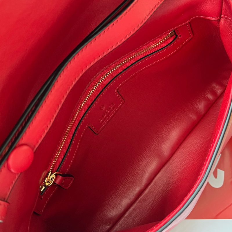 20220617_i1655445099_5208_8_jpg BLONDIE SHOULDER BAG 28 IN RED LAMBSKIN GOLD HARDWARE