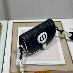 20220624_i1656054120_4623_3_jpg BOBBY EAST-WEST 21 BAG IN BLACK LAMBSKIN