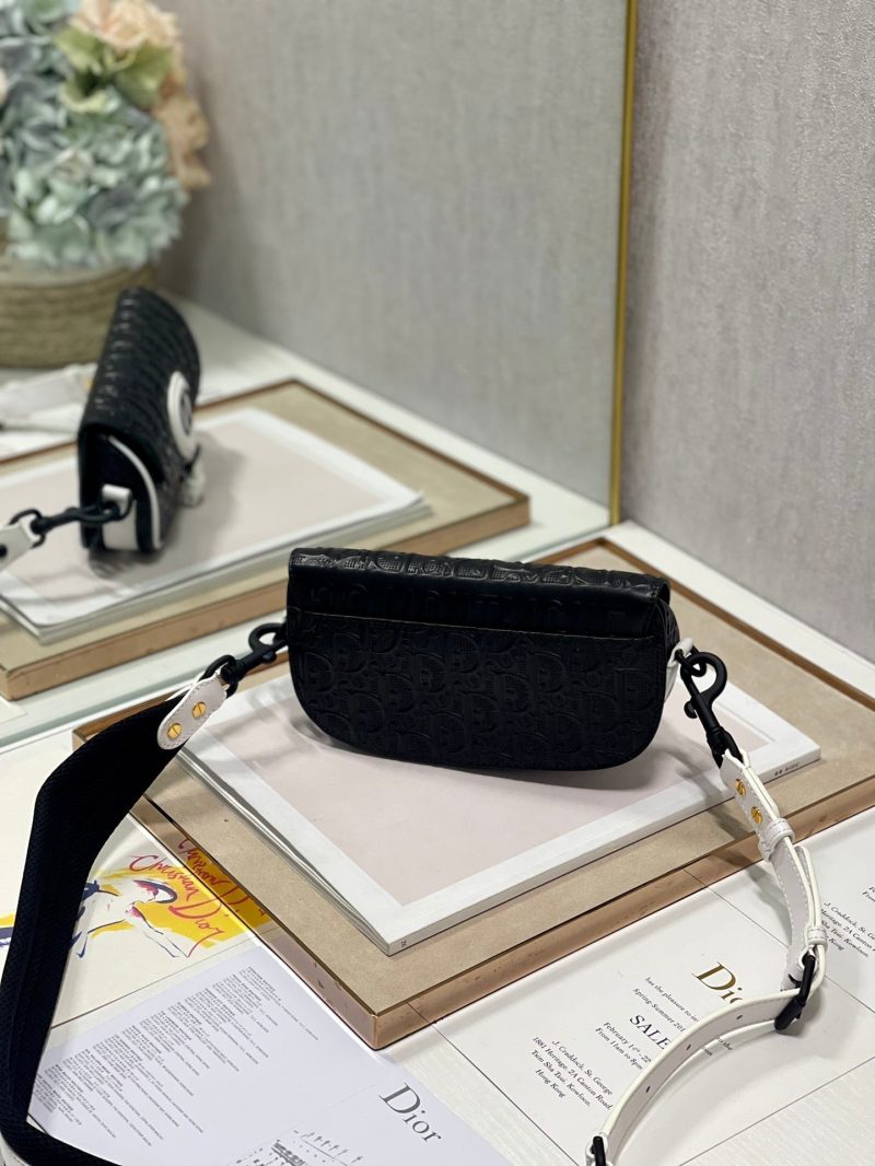 20220624_i1656054120_726_7_jpg BOBBY EAST-WEST 21 BAG IN BLACK LAMBSKIN