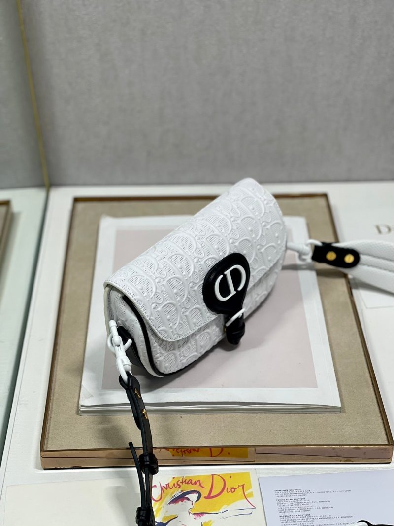 20220624_i1656055690_4171_2_jpg BOBBY EAST-WEST 21 BAG IN WHITE LAMBSKIN