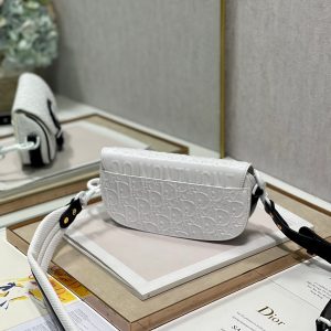 20220624_i1656055690_6689_8_jpg BOBBY EAST-WEST 21 BAG IN WHITE LAMBSKIN