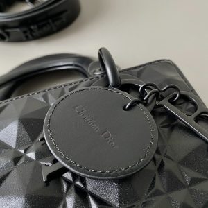 SMALL LADY 20 ALL BLACK LAMBSKIN DIAMOND MOTIF