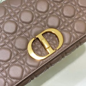 20220702_i1656739399_9426_4_jpg LARGE CARO BAG 28 WARM TAUPE CALFSKIN