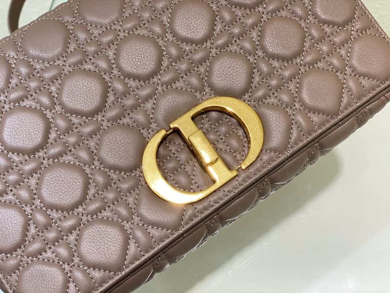 20220702_i1656739399_9426_4_jpg LARGE CARO BAG 28 WARM TAUPE CALFSKIN