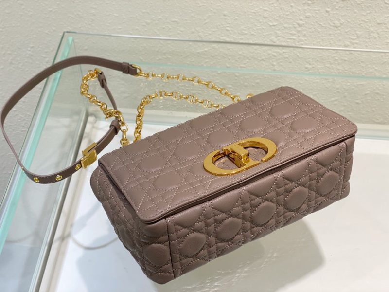 medium caro 25.5 warm taupe calfskin