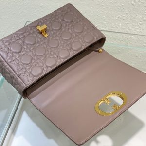 medium caro 25.5 warm taupe calfskin