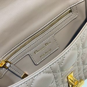 20220702_i1656740150_2274_8_jpg SMALL CARO BAG 20 WARM TAUPE CALFSKIN