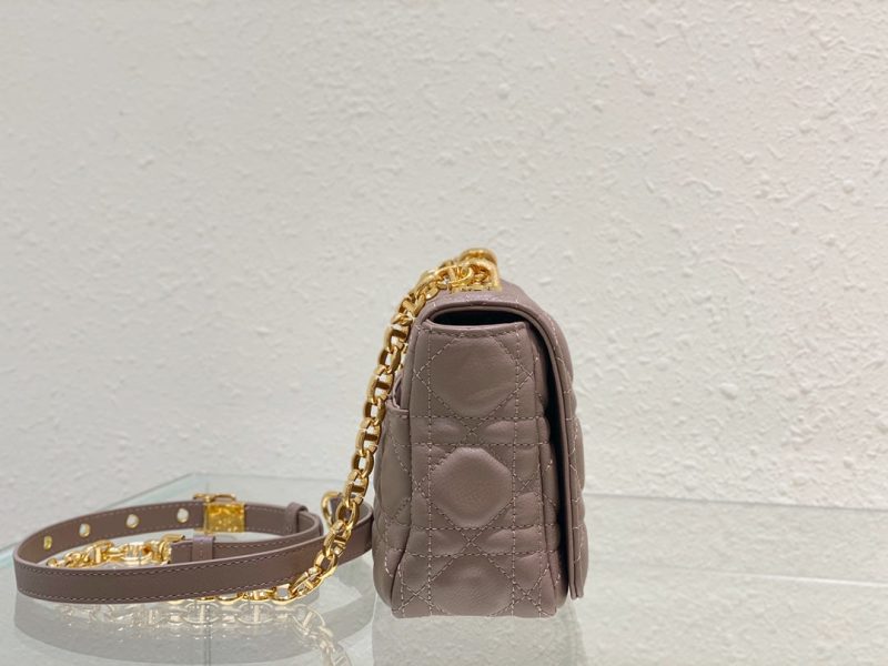 20220702_i1656740150_8321_2_jpg SMALL CARO BAG 20 WARM TAUPE CALFSKIN