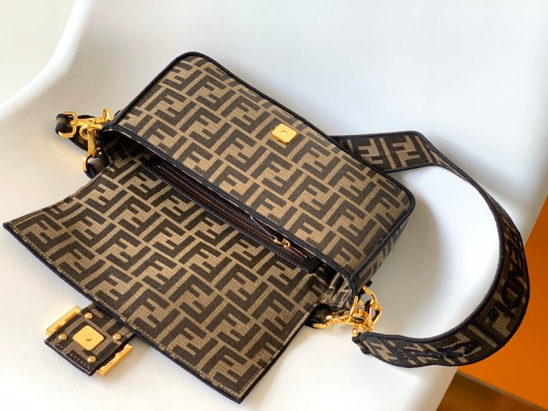 Fendi Baguette 27 Brown FF Jacquard Fabric Bag Ghw