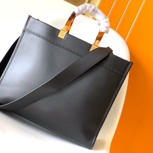 Fendi Sunshine Medium Bag 35 Black Leather