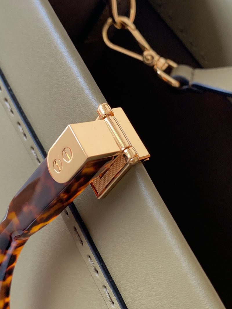 Fendi Sunshine Medium Bag 35 Olive Leather