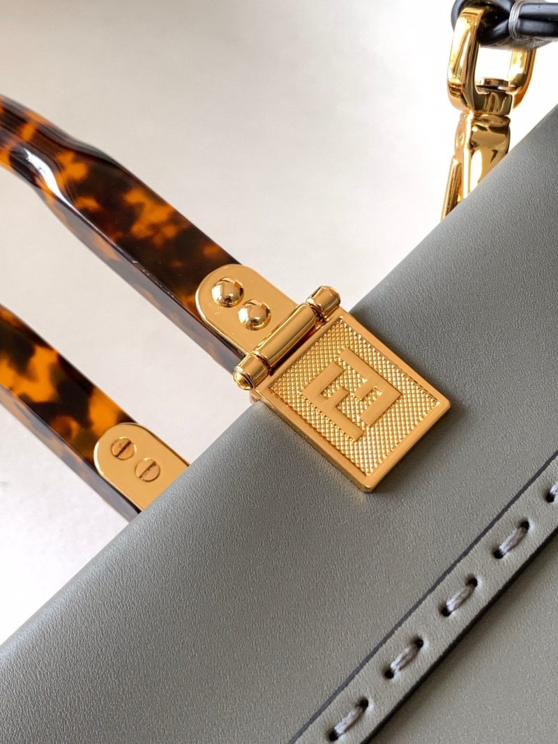 20220716_i1657960276_8789_7_jpg_5f6408d0-68dc-4792-a0a6-45ecbbbd30af Fendi Sunshine Medium Bag 35 Grey Leather