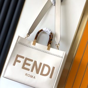 20220716_i1657960319_2080_0_jpg_1be0c8e5-27e2-4ab0-be82-65864eee3812 Fendi Sunshine Medium Bag 35 White Leather