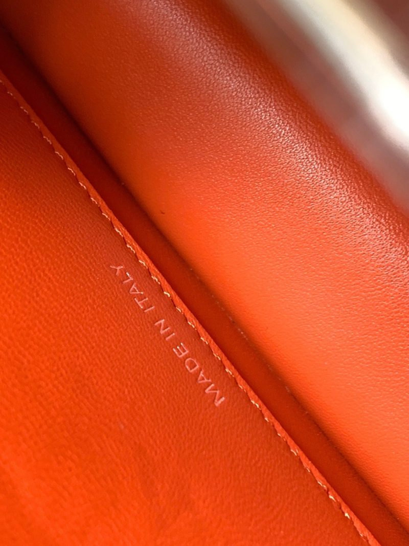 20220717_i1658034981_1571_8_jpg_41ae0de4-64cb-4322-aa14-d85e43ec443a Peekaboo ISeeU Petite 20 Bag Red Lambskin Shw