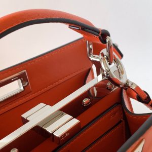 20220717_i1658034981_2263_4_jpg_98990225-07d3-43e5-b327-cdc892751138 Peekaboo ISeeU Petite 20 Bag Red Lambskin Shw