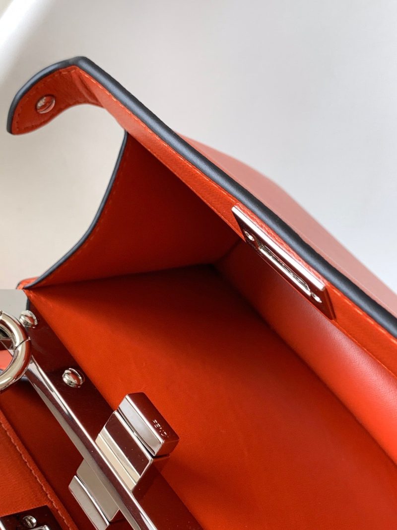 20220717_i1658034981_267_5_jpg_efc786b6-a2f4-4405-9ee0-69a08a649897 Peekaboo ISeeU Petite 20 Bag Red Lambskin Shw