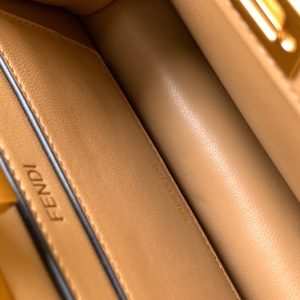 20220717_i1658035024_2368_6_jpg_33709b38-ba05-4eb3-a6f4-f23b4a4a1f62 Peekaboo ISeeU Petite 20 Bag Light Brown Lambskin Ghw