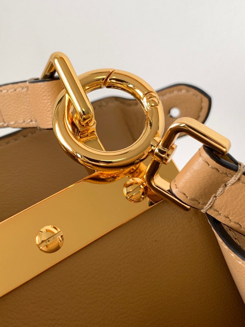 20220717_i1658035024_7460_7_jpg_a3a2be2c-7ae5-4d68-bbba-24ccb4aa00dc Peekaboo ISeeU Petite 20 Bag Light Brown Lambskin Ghw