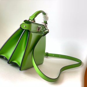 20220717_i1658035121_1646_2_jpg_9d2e79f0-f85d-42c2-9546-5382ff694b4d Peekaboo ISeeU Petite 20 Bag Green Lambskin Shw
