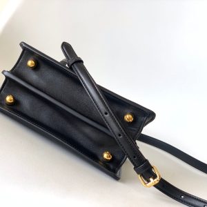 20220717_i1658038600_9202_2_jpg_768be309-7ff9-4f46-bd36-adb21335c1e4 Peekaboo ISeeU Petite 20 Bag Black Lambskin Ghw