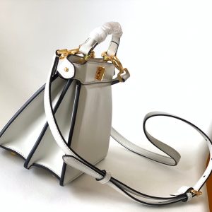 20220717_i1658038649_9627_2_jpg_633b41c7-f168-4e4c-bf5e-9152d06404c0 Peekaboo ISeeU Petite 20 Bag White Lambskin Ghw