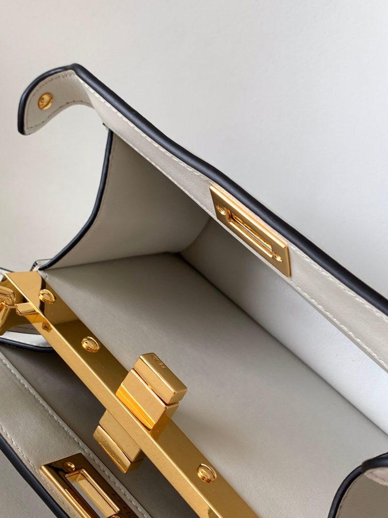 20220717_i1658038649_97_5_jpg_28e1f8d1-acca-4142-9969-57e8c4c09d74 Peekaboo ISeeU Petite 20 Bag White Lambskin Ghw