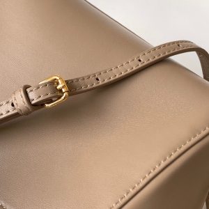 20220721_i1658383648_8459_7_jpg_1f16381b-b501-4692-bfa5-43214cc562d6 Peekaboo Mini 23cm Bag light brown lambskin gold hardware