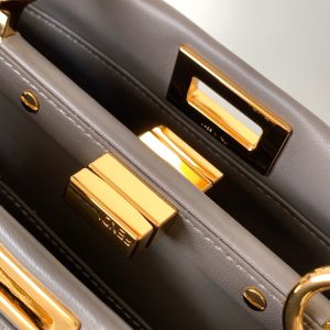 20220721_i1658383851_2395_4_jpg_4096cf39-e954-46dd-8fa9-a7567dacb50b Peekaboo Mini 23cm Bag taupe lambskin gold hardware