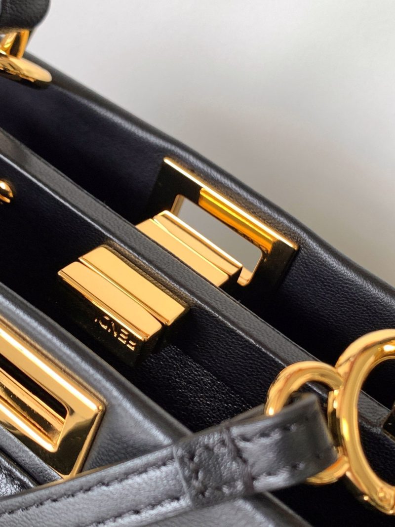 20220721_i1658384008_4309_4_jpg_6f5eadeb-0f94-4b3d-9cf2-34ea21512bf7 Peekaboo Mini 23cm Bag black lambskin gold hardware