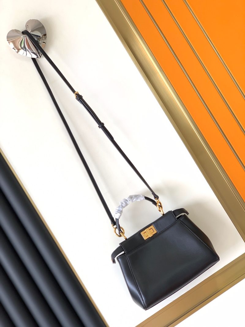 20220721_i1658384008_4_0_jpg_662f8d75-ffc1-45cc-9436-9ab71405a5ca Peekaboo Mini 23cm Bag black lambskin gold hardware