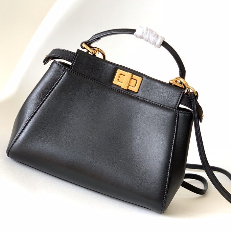20220721_i1658384008_8368_1_jpg_7ff695e8-c567-4823-95b5-130cb5608856 Peekaboo Mini 23cm Bag black lambskin gold hardware