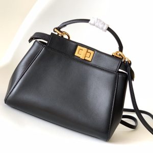 20220721_i1658384008_8368_1_jpg_7ff695e8-c567-4823-95b5-130cb5608856_1 Peekaboo Mini 23cm Bag black lambskin gold hardware