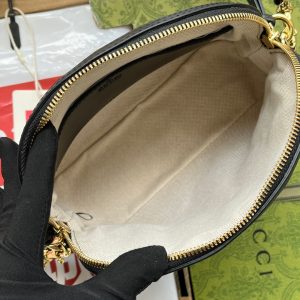 20220724_i1658640974_5847_8_jpg MATELASSÉ LEATHER SHOULDER BAG 23 IN BLACK EMBOSSED CALFSKIN GOLD HARDWARE