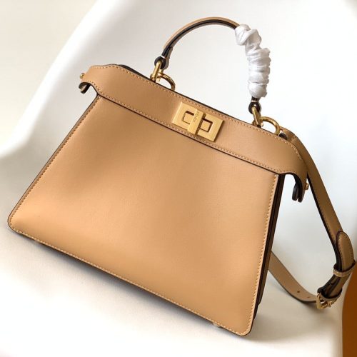 20220725_i1658738186_2683_0_jpg_39ae5bce-3844-4fcd-8f36-526b0989bb4c Peekaboo ISeeU Small 27cm Bag beige lambskin gold hardware