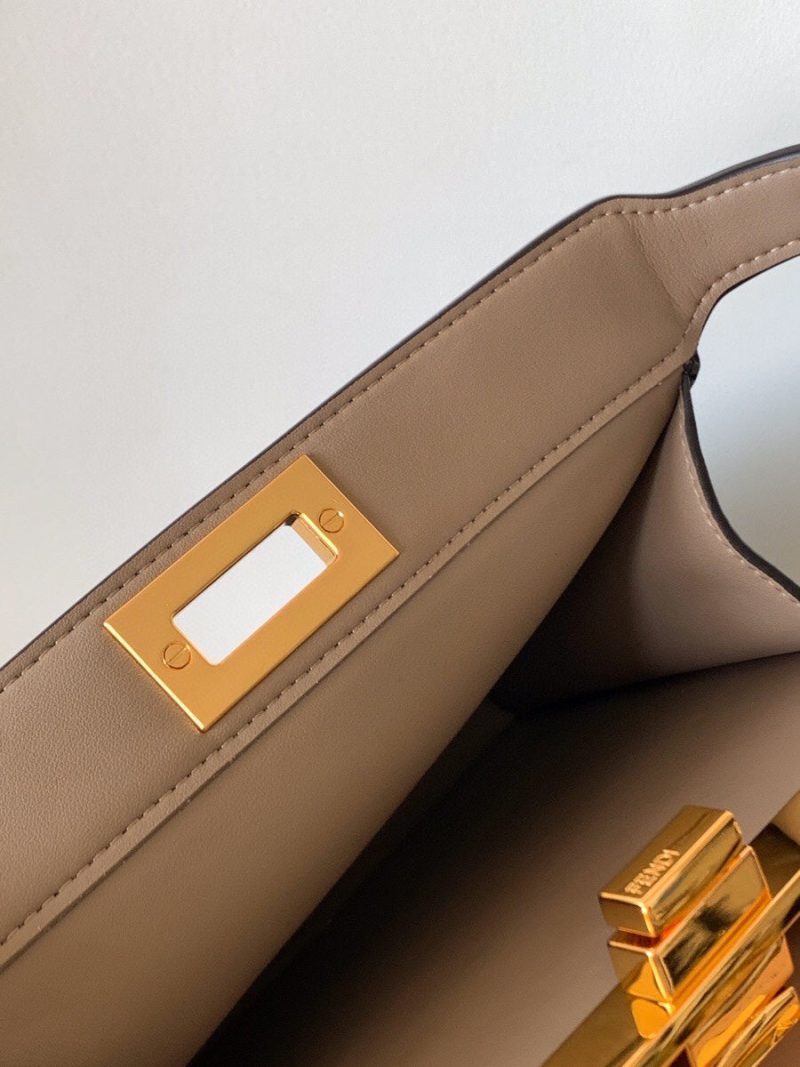 20220726_i1658805893_6205_6_jpg_a6280334-ff99-4a64-933e-7aab53d77d9c Peekaboo ISeeU Small 27cm Bag black lambskin gold hardware