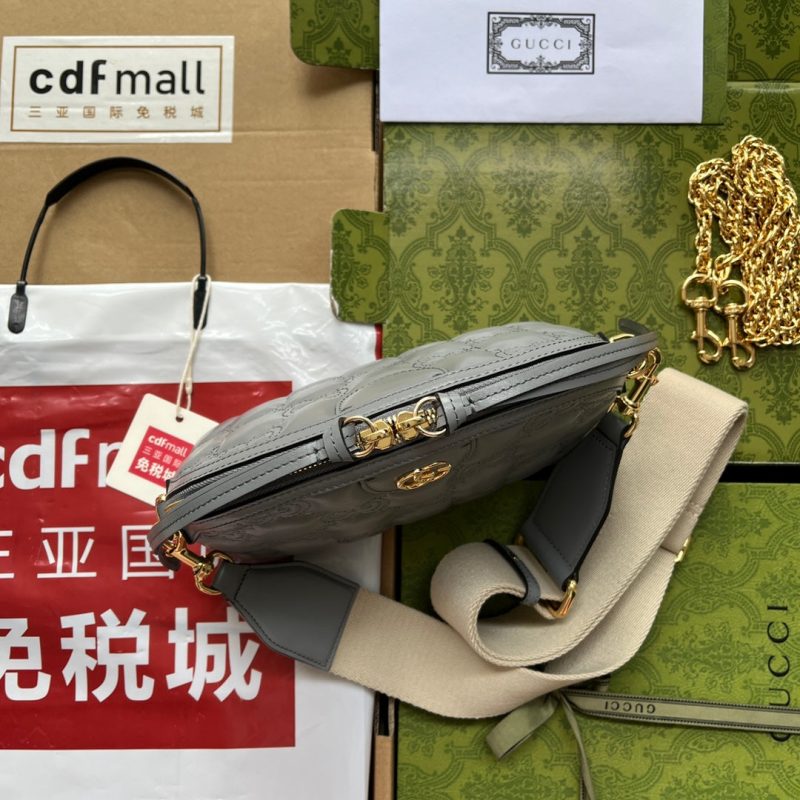 20220730_i1659155279_7581_2_jpg MATELASSÉ LEATHER SHOULDER BAG 23 IN GRAY EMBOSSED CALFSKIN GOLD HARDWARE