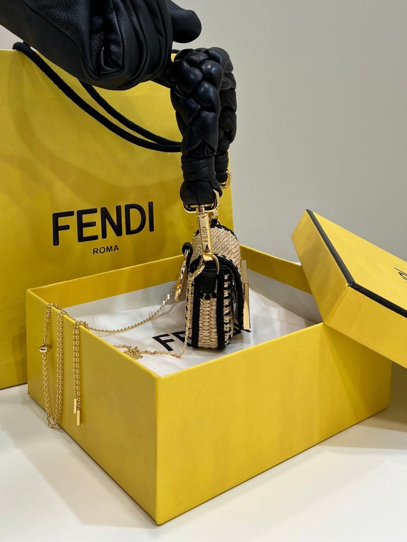 FendiI NANO BAGUETTE 11 BAG IN BEIGE MIX BLACK RAFFIA WITH STRAP GOLD HARDWARE