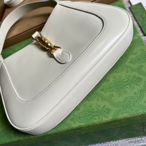20220809_i1660054177_6813_5_jpg GG JACKIE SMALL 28 SHOULDER BAG IN WHITE CALFSKIN
