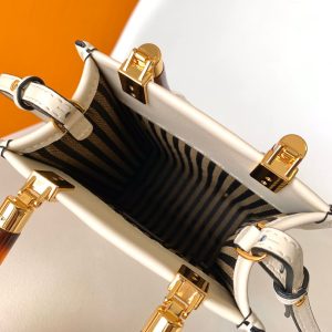 20220810_i1660124945_3014_6_jpg_04a03927-4b85-4983-975c-a32cf8874b20 Fendi Mini Sunshine Shopper Bag 18 White Leather