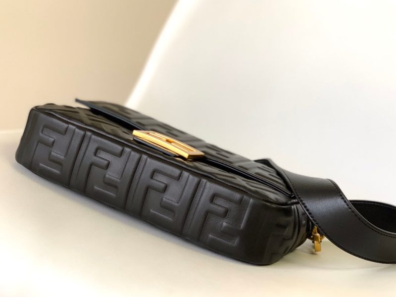 Fendi Baguette 27 Bag With FF Motif Black Leather Ghw