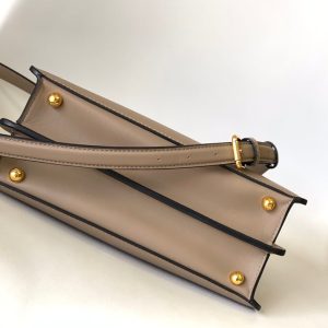 Peekaboo ISeeU Small 27cm Bag light brown lambskin gold hardware