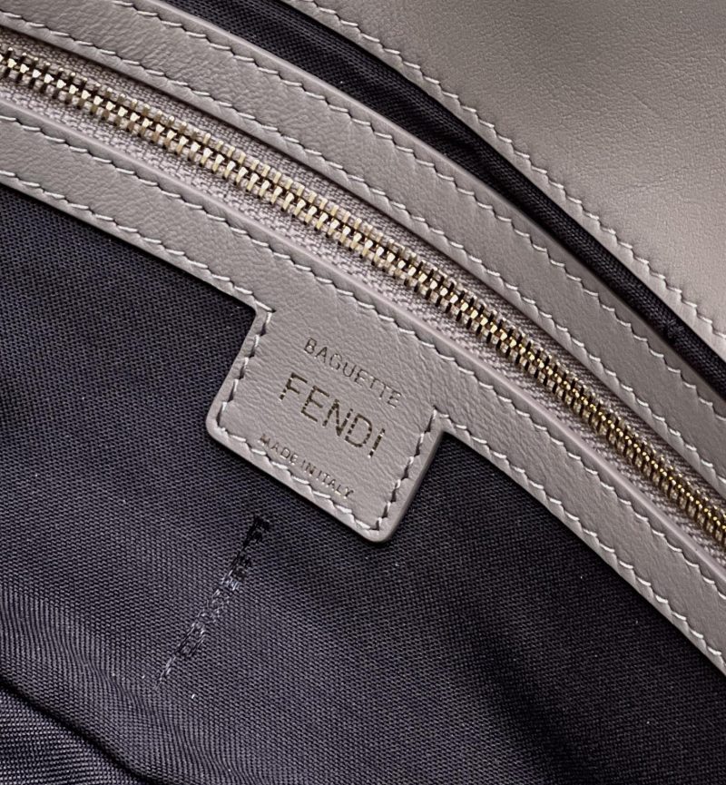 20220824_i1661331428_5456_6_jpg_2c228b9f-beaa-4a51-9f87-36dcc2e44cb6 BAGUETTE WITH FF MOTIF 27 IN PINE CONE SOFT LAMBSKIN GOLD HARDWARE