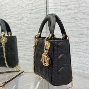 20220830_i1661835800_8587_5_jpg mini lady 17 black casfskin ghw