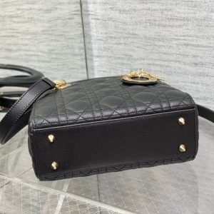 20220830_i1661836024_5439_6_jpg small lady 20 black calfskin ghw